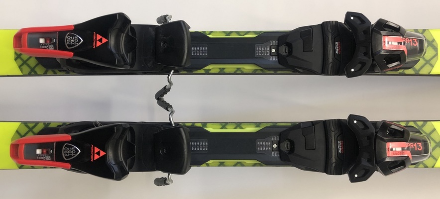 Lyže Fischer RC4 WC CTX MT + PROTECTOR 13 PR (testovací lyže 2367)