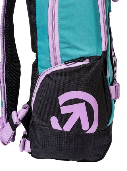 Batoh Meatfly Basejumper, Green Moss/Black, 22 L + penál zdarma 24/25