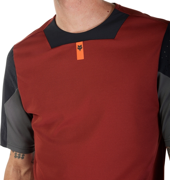 Pánský cyklistický dres FOX Defend SS Jersey Rust 32363-180 25/26